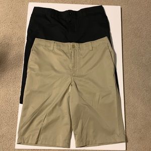 Boys Under Armour shorts. Size 18
